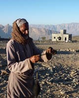 Grandad Beduoin Grandad spinning goat hair into yarn