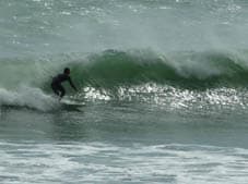 Raglan surfer