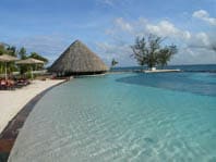 manava-pool Ahh the luxury
