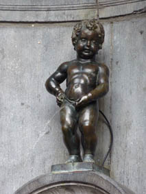 mannequin-pis Naughty little Mannequin Pis