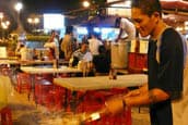 Tahiti’s roulottes for fresh, cheap and quick food