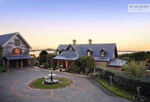 Farm house accommodation Waiheke