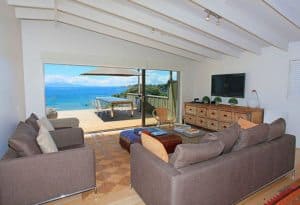 Oneroa bach for rent Waiheke