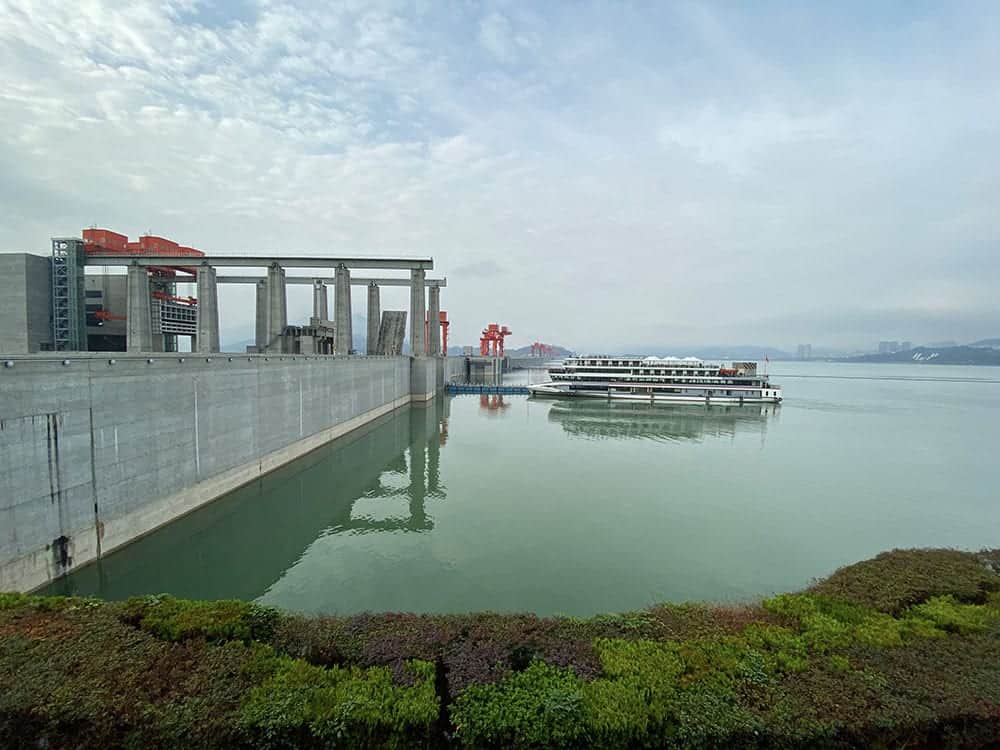 three gorges dam yangtze river