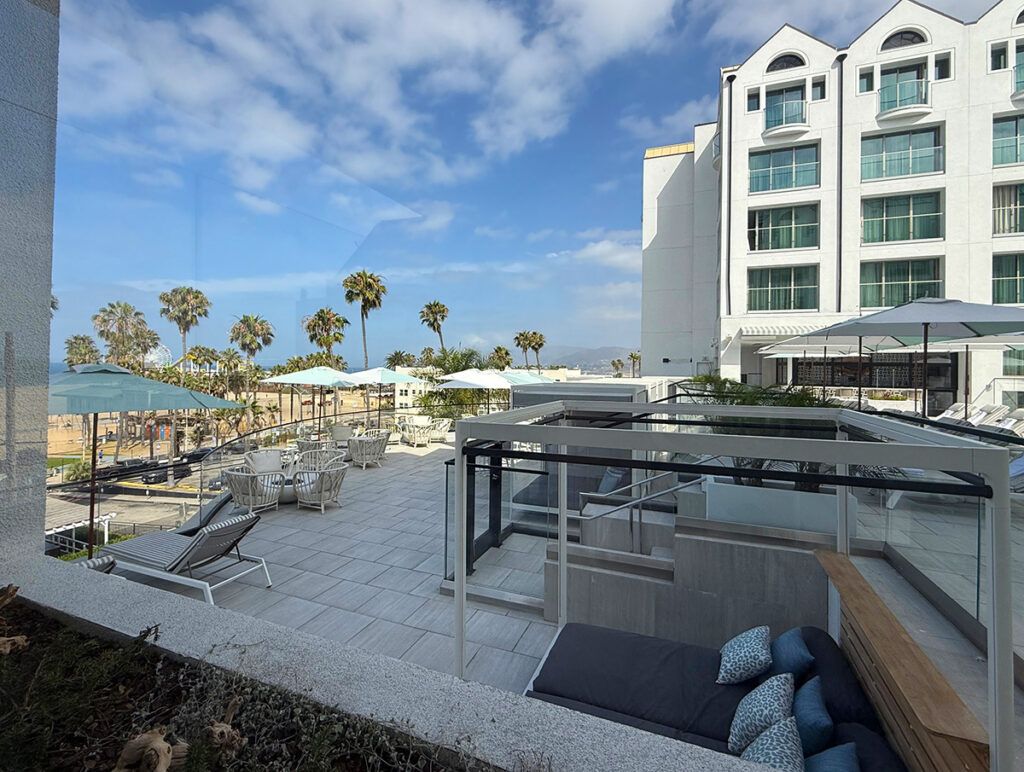 Regent Santa Monica pool and cabanas