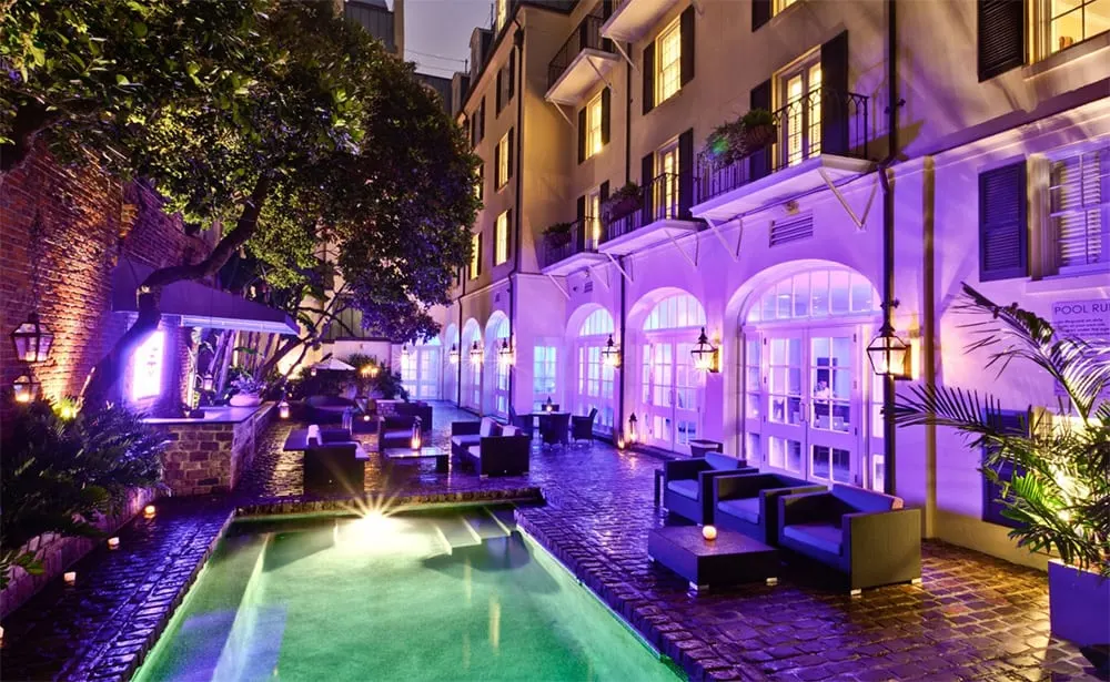 Hotel le Marais pool at night