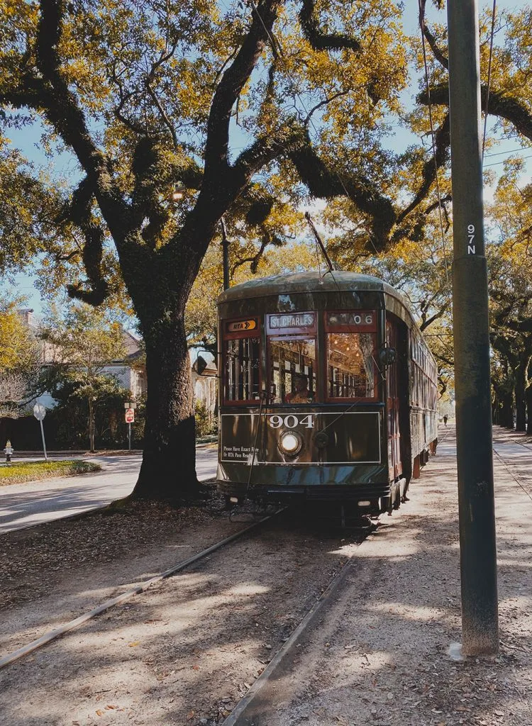 St Charles street car