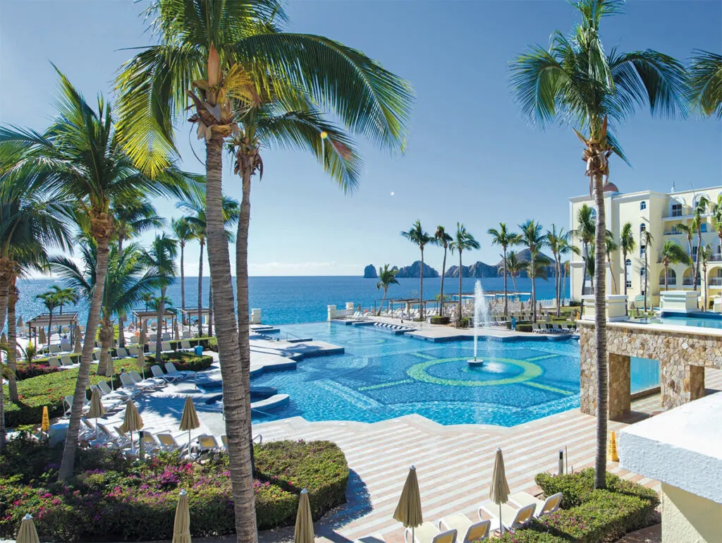 Riu Palace Cabo pool