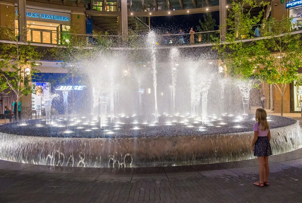 City Creek Shopping Center fountain