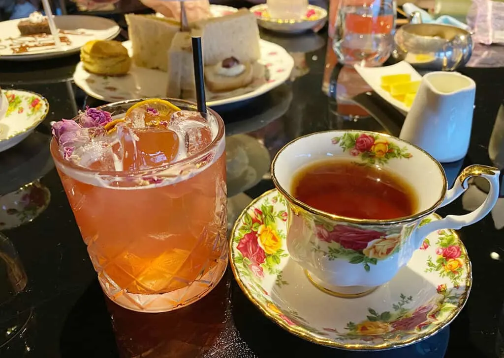 Cocktail high tea at QT Wellington