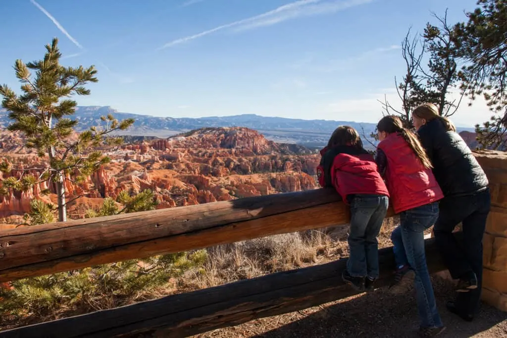 You don't have to hike to enjoy the spectacular views of Bryce Canyon hoodoos