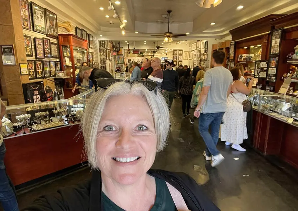 Megan at Pawn Stars shop, Las Vegas