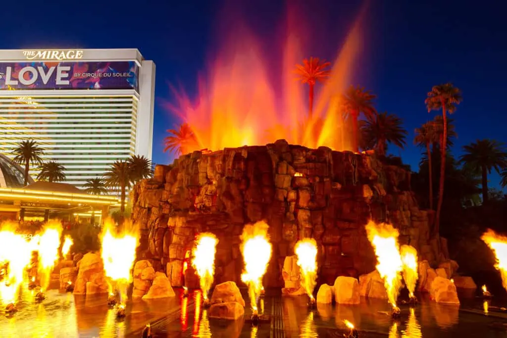 Mirage Hotel volcano show, Las Vegas