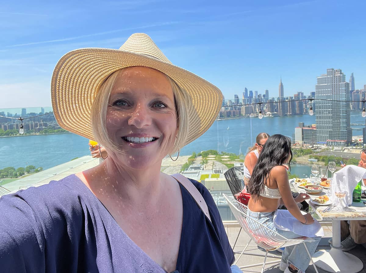Best New York hotels to see the fireworks! 2 Megan at Westlight, rooftop of William Vale
