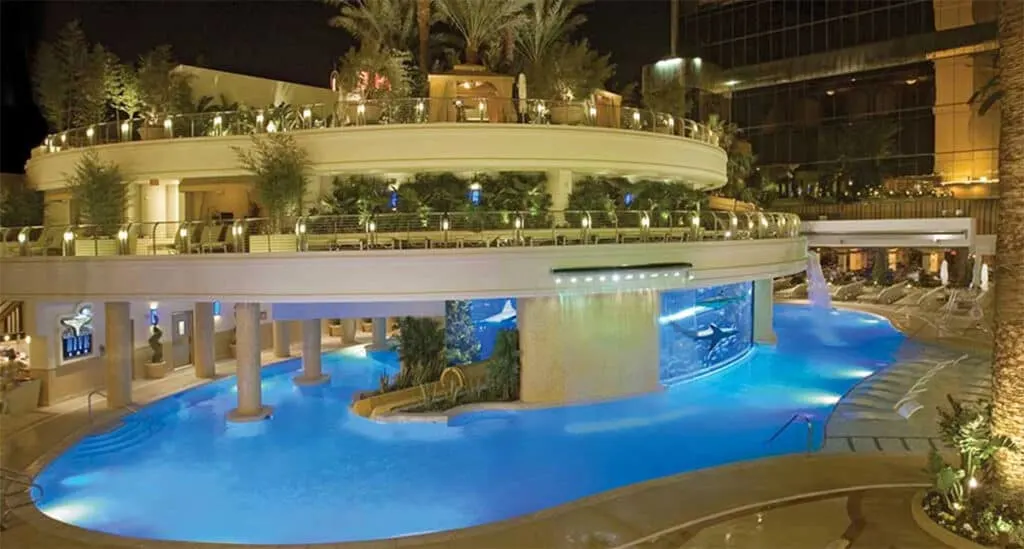 The pool surrounds the shark tank at the Golden Nugget
