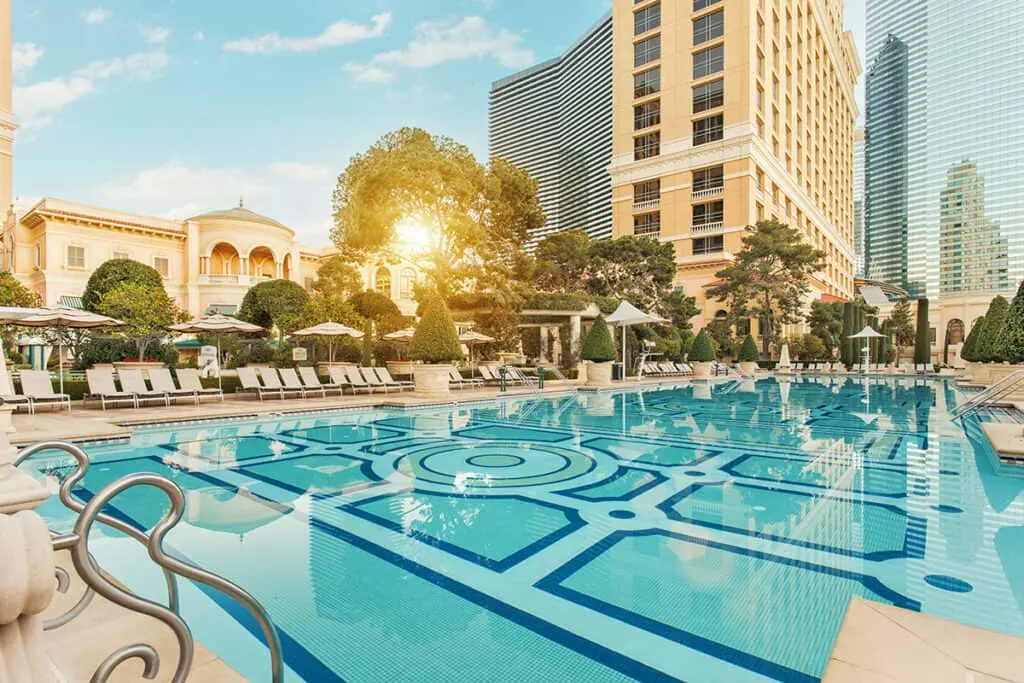 11 of the best pools in Las Vegas! 12 Bellagio Main Pool, Las Vegas