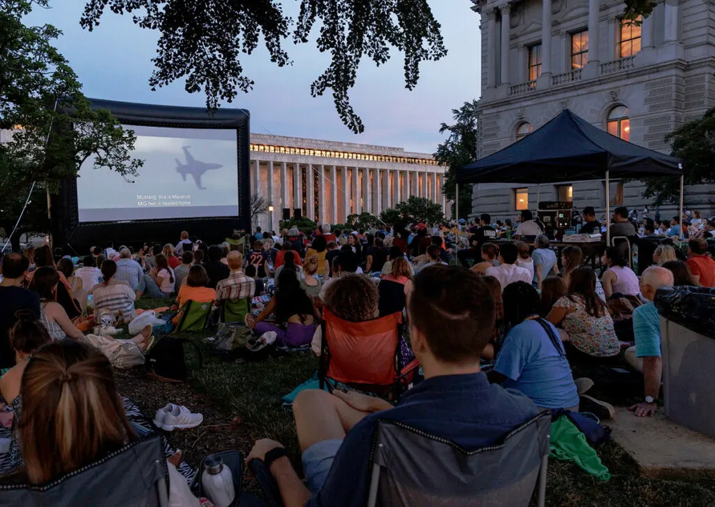 Outdoor movie on the lawn at Library of Congress