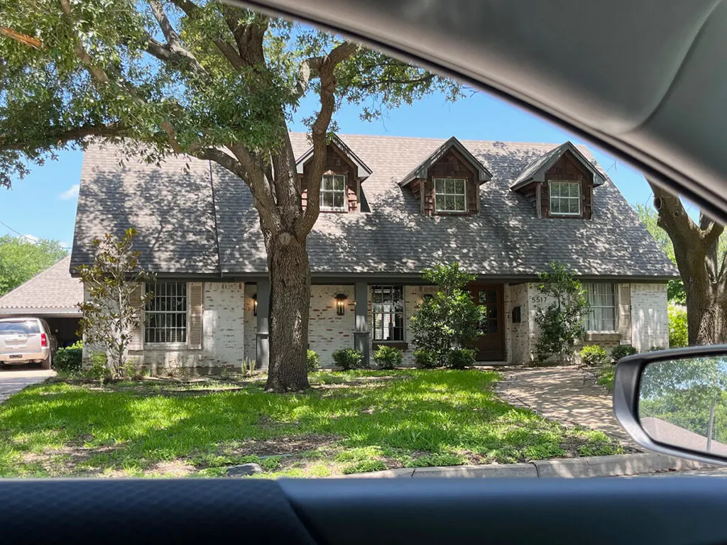 Fixer Upper schmear house