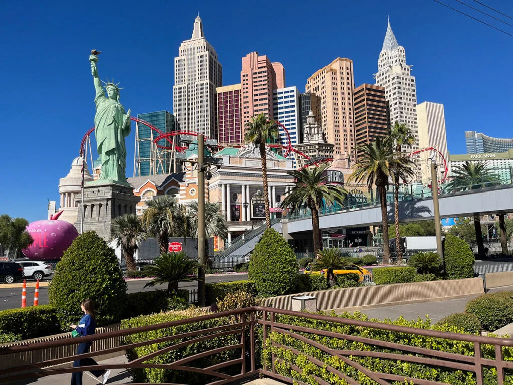 Roller Coaster at New York-New York - Las Vegas - Love to Eat and Travel