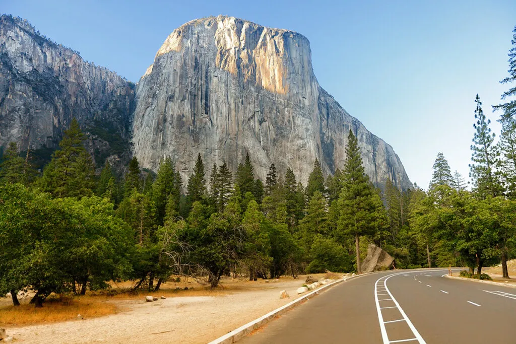 Driving towards El Capitan