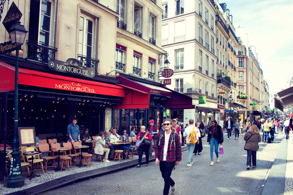 People strolling along Rue Montorgueil