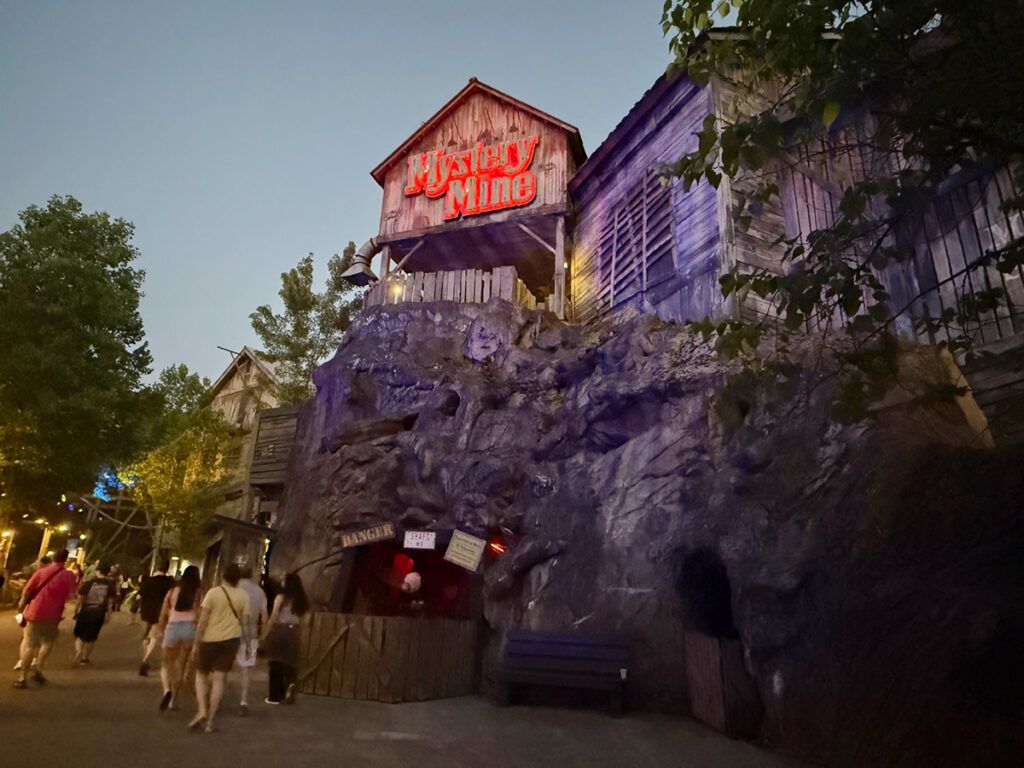 Mystery Mine ride