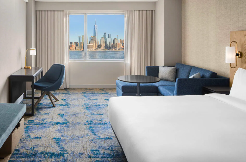 Hyatt Regency Jersey City room with skyline a view