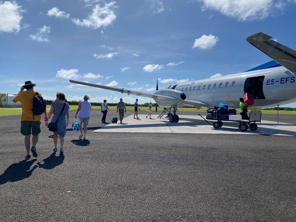 Air Rarotonga plane to Aitutaki