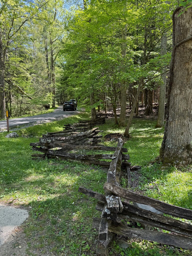 Little pull-off areas along Cades Cove