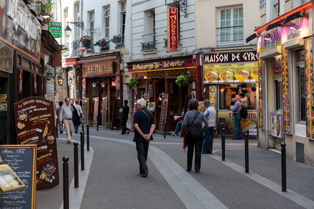 Restaurants and cafes in the Latin Quarter