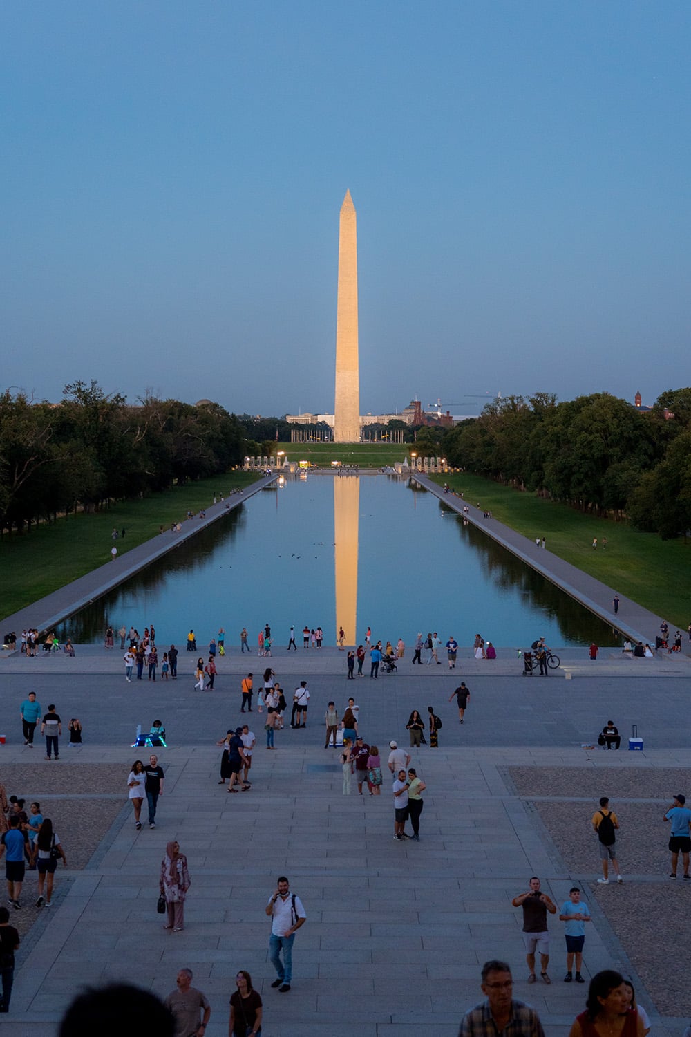 Waashington Monument at night from the Lincoln Memorial
