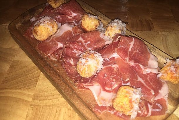 Balcon jamon tapas