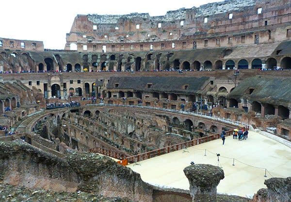 Visit Rome colosseum