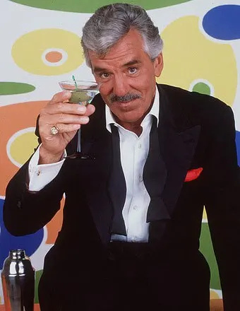 Dennis Farina