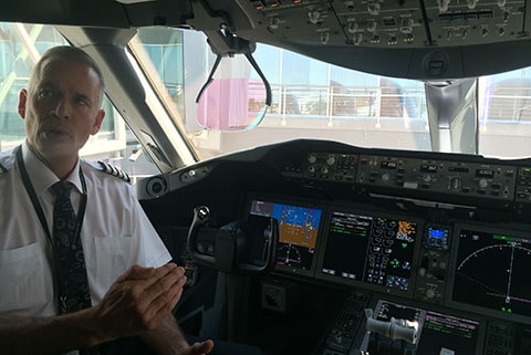 Dreamliner 787-9 Capt Kirk