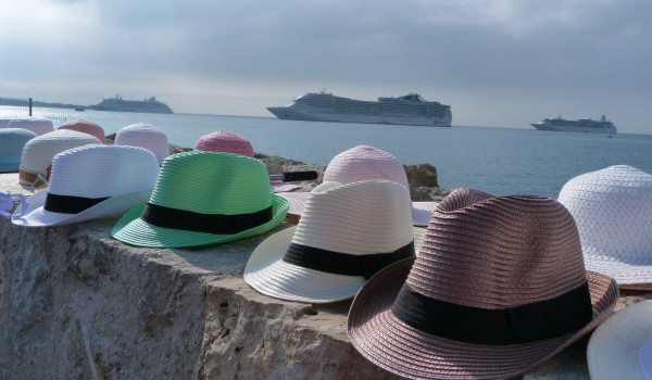 Cannes port