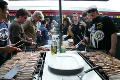 Sausage sizzle at a school RAK Day party