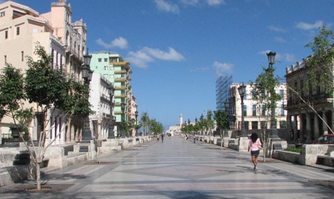 Havana walkway Walkway